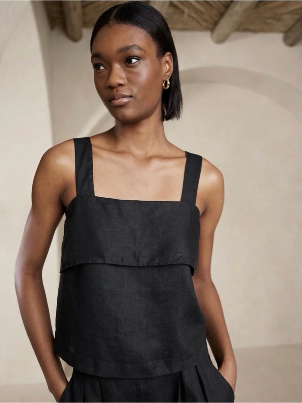 🖤 NWT Banana Republic Black 100% Linen 
Crop Tank Top Size XS 🖤
